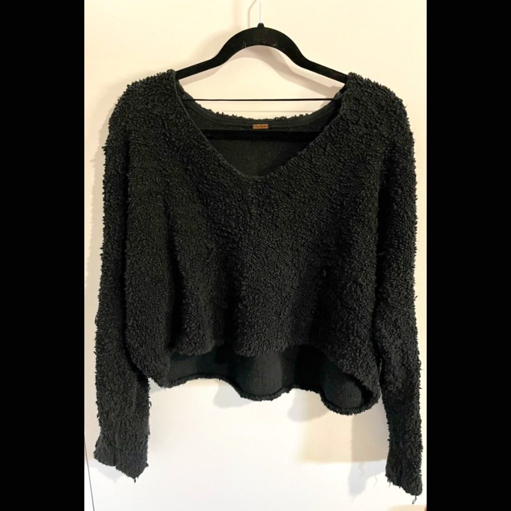 Finders Keepers V-Neck Sweater by Free People, Size M, Black